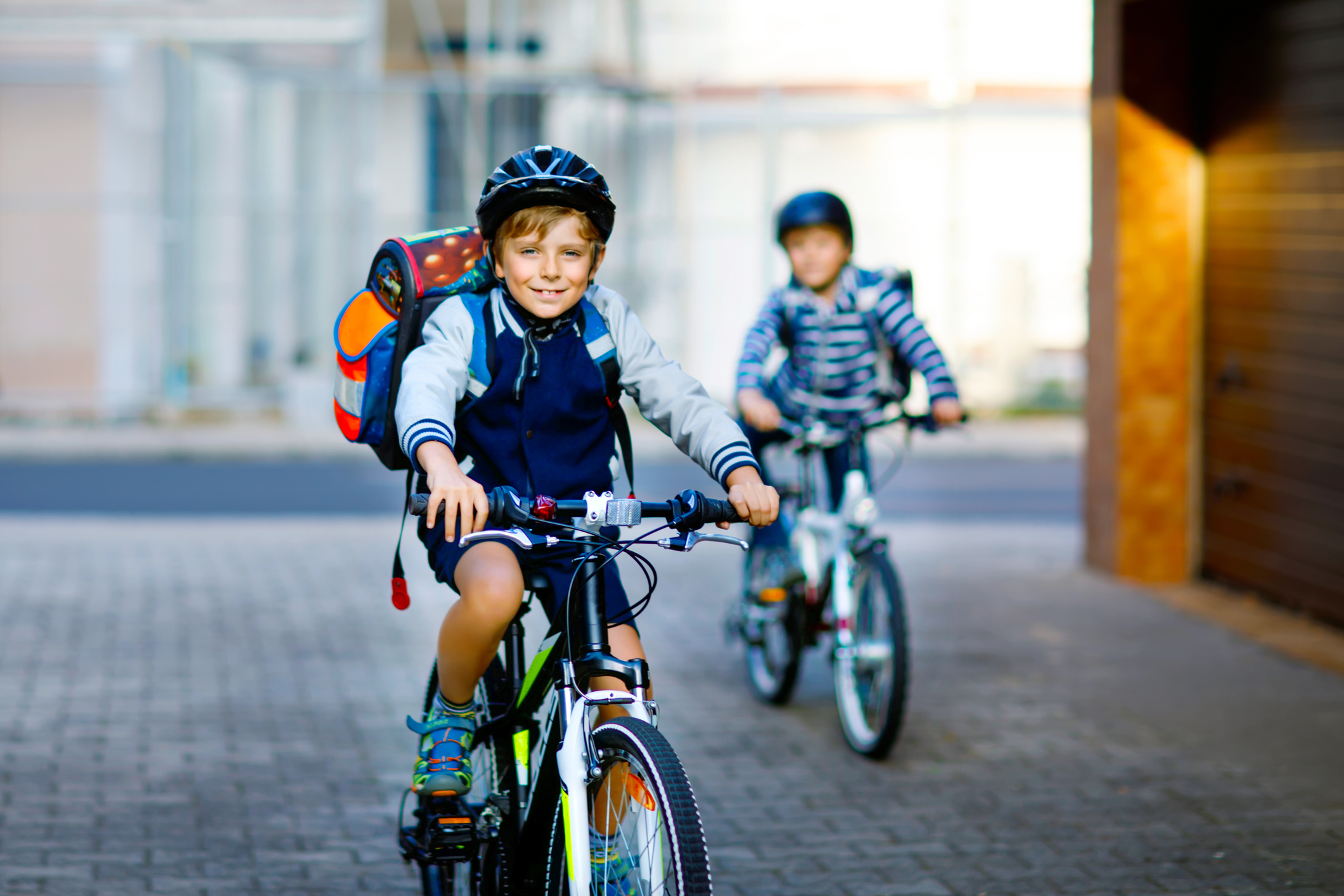 Enfants à vélo