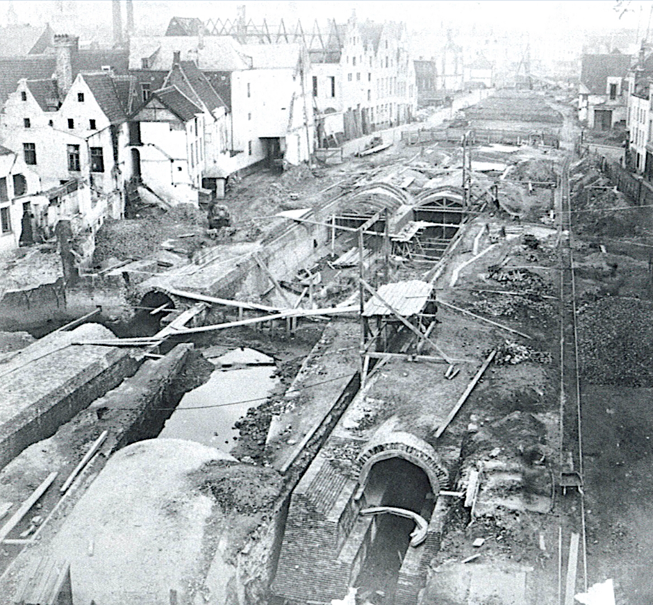 Overwelvingswerken tussen de Verversstraat en de Steenstraat, juli 1870 